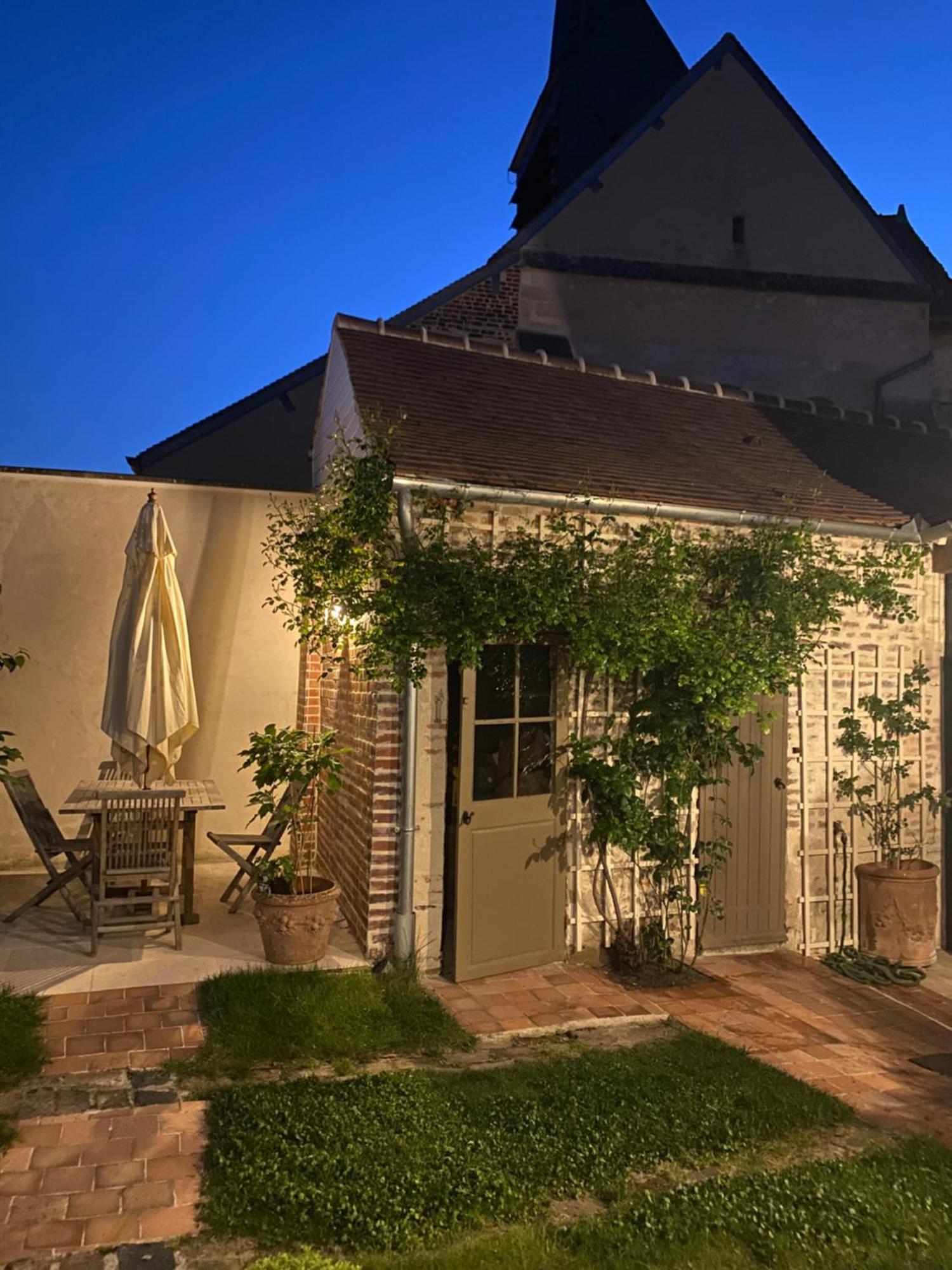 Les Hortensias Canly Exteriér fotografie